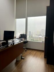 High Street Centre (D6), Office #517786311